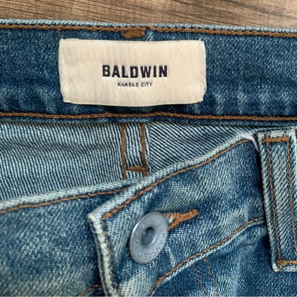 Baldwin Kansas City  The Maxwell Cropped Kick Flare Jeans Raw Hem EUC Size-28 - Picture 2 of 15